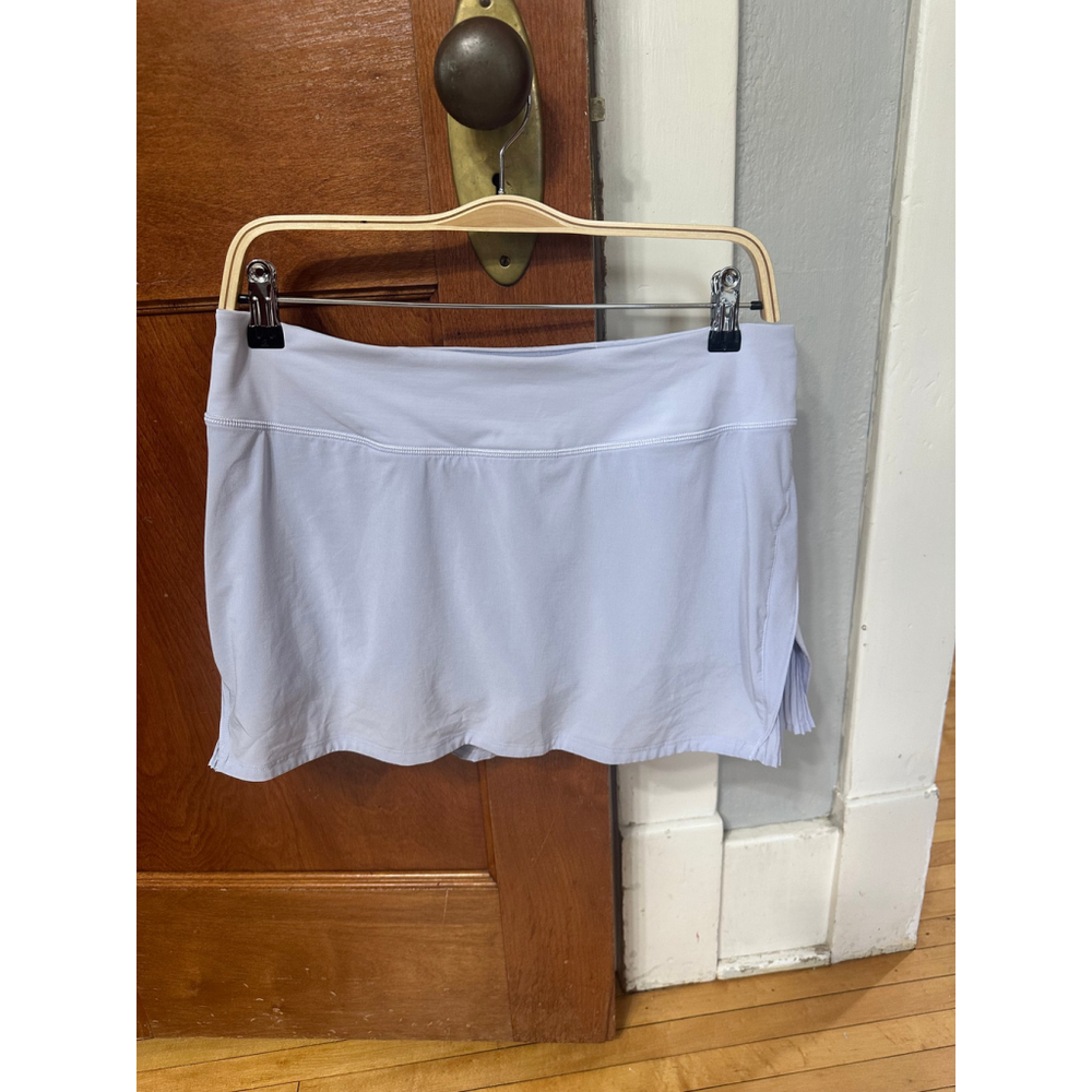 Lululemon Peek‎ Pleat Skirt | Light Periwinkle | Size 8 | Built-In Shorts | EUC